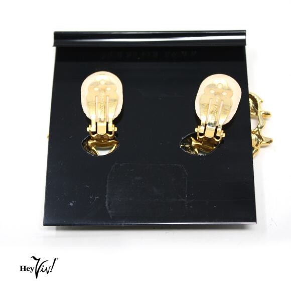 Vintage Gay Boyer Clip On Earrings Sea Shells Turquoise Enamel on Card -Hey Viv - Picture 2 of 3